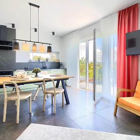 Newa Apartament